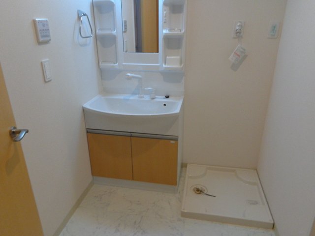 サン・ミロー 洗髪洗面化粧台