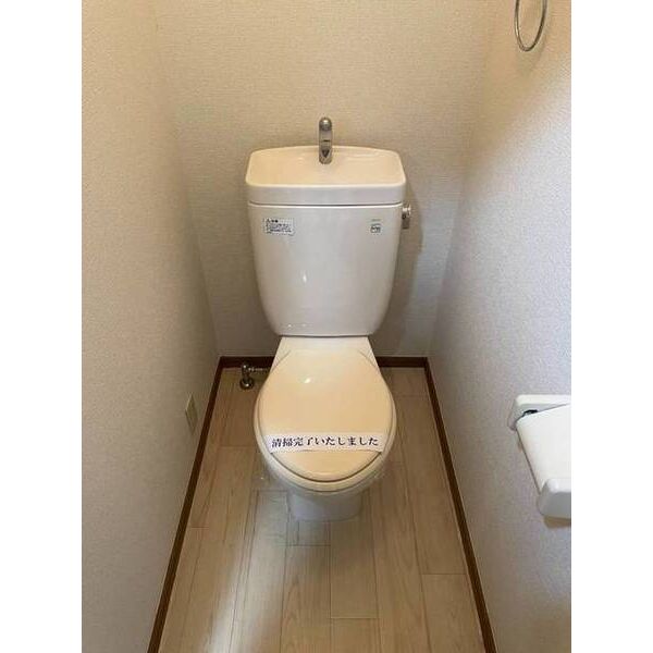 West　Wood トイレ