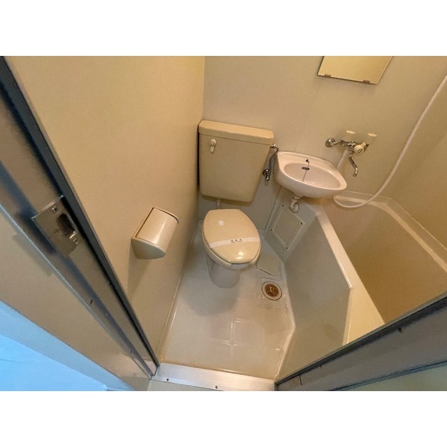 ミモザ102号室 内観