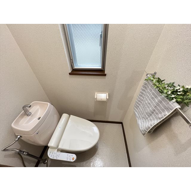 ル･コンフォール 温水洗浄便座付き