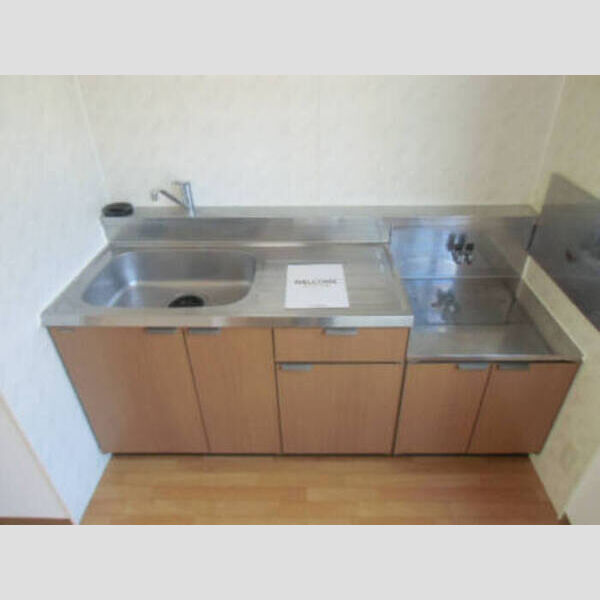 ヴィラフォーレ　C 102(キッチン)