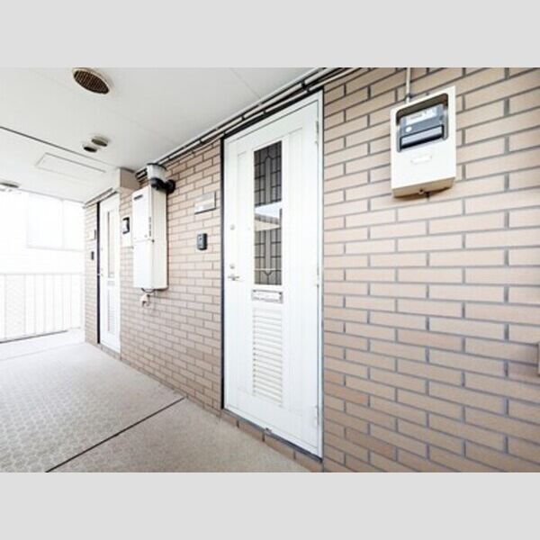 アンビションEIGHT202号室 玄関