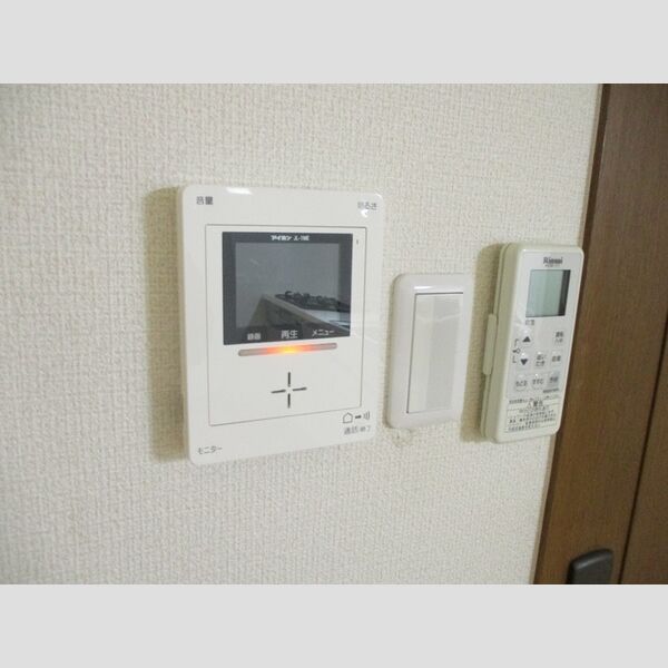 グラン・シャリオ101号室 TVインターホン