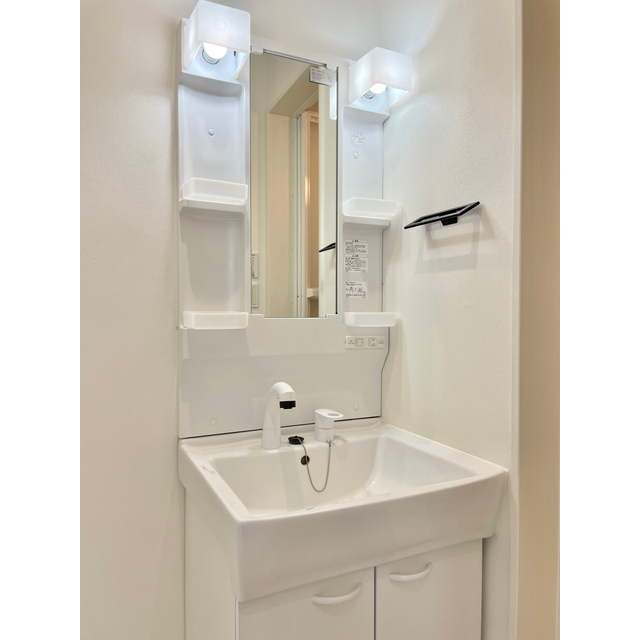 モナ・ローベル ☆洗髪洗面化粧台