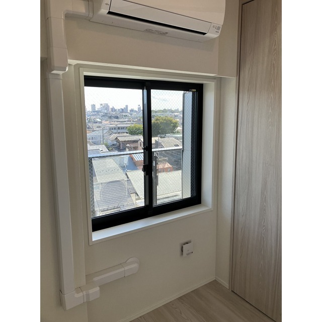 プレディアコート三軒茶屋602号室 内観