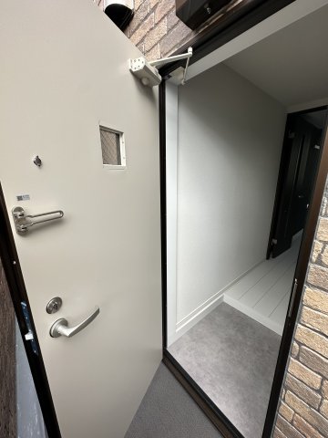 ベイルーム中央林間201号室 室内物干しで雨の日も干せます！浴室には浴室乾燥機も付いてます♪