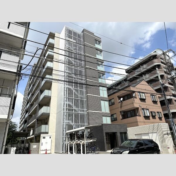 LUMIERE203号室 建物外観