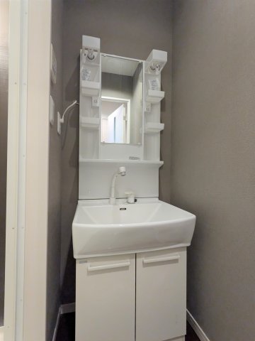 ブランノワール301号室 洗面