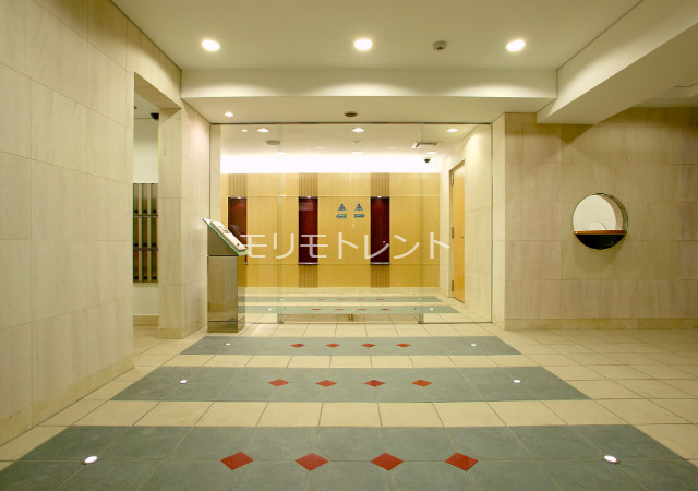 カスタリア芝公園808号室 エントランス