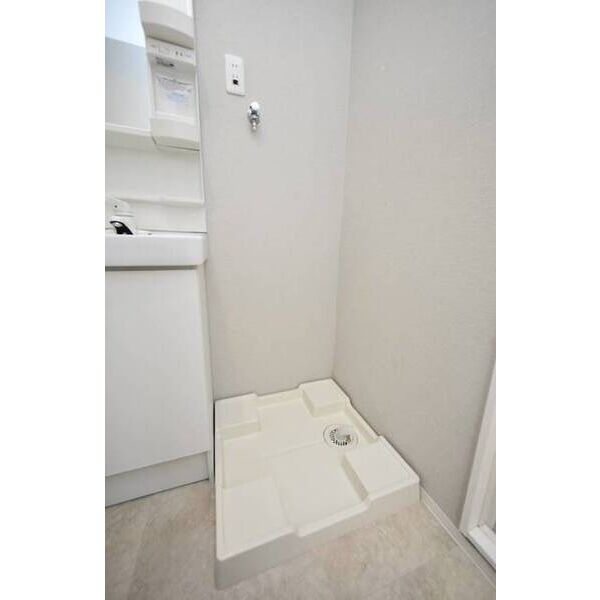 Grans　Residence　Umeda301号室 洗濯機置場