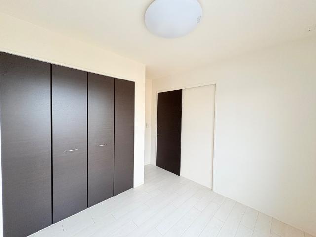 Ivy Field Ⅰ (アイヴィー フィールド ワン)205号室 洋室4.8帖