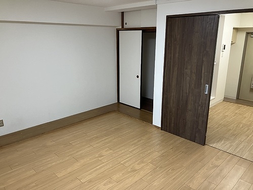 ダイアパレス根岸6階 洋室　※2026年3月の写真
