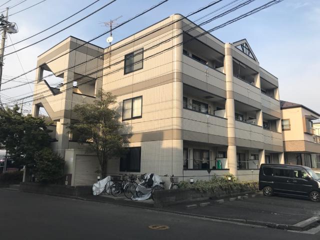 メゾン・ソレイユ 外観写真（昼）