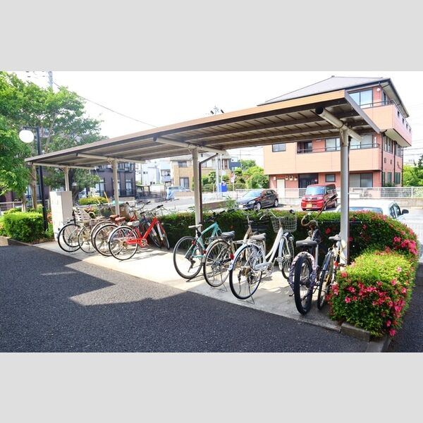 ラ・フランセ　参番館201号室 駐輪場