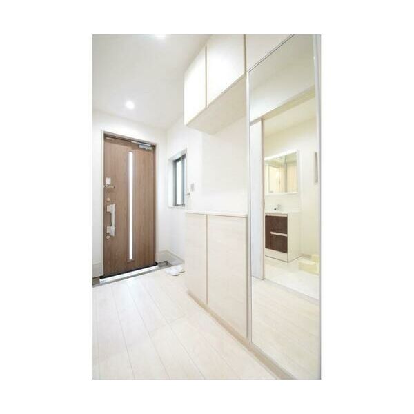 相生2丁目貸家1号棟 玄関