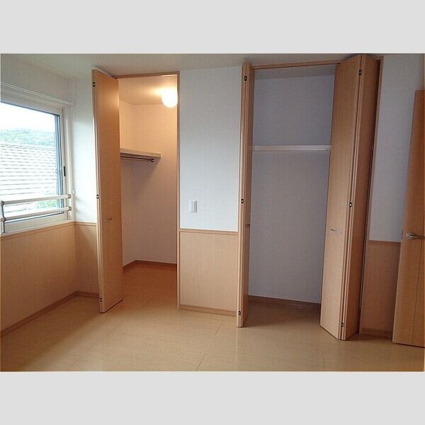 グラシアス205号室 洋室