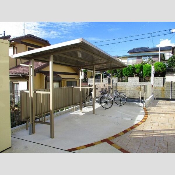 メゾン陽光台 駐輪場