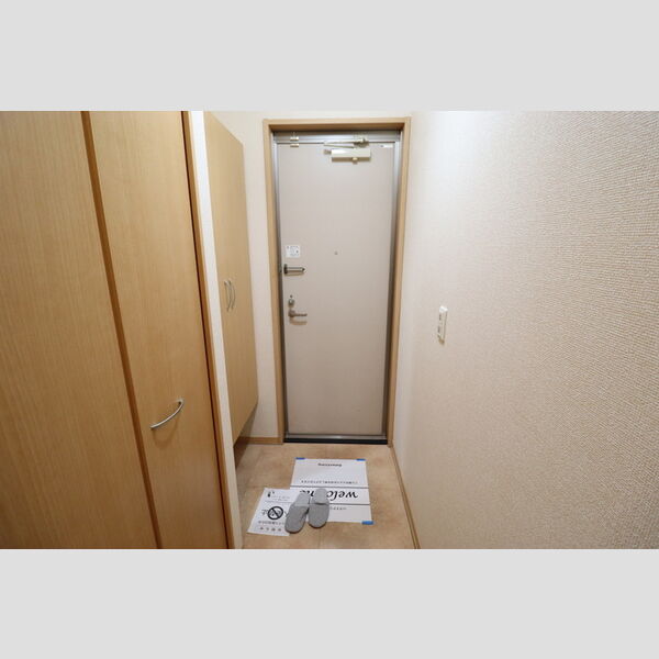 プランドール樹 玄関