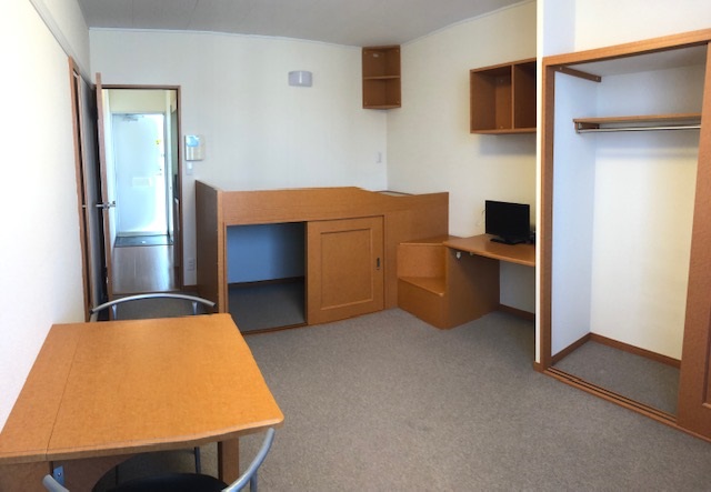 レオパレスニューウェルⅡ 寝室