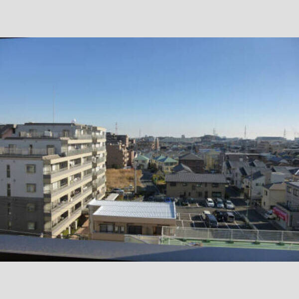 ベルメゾン602号室 6階からの眺望