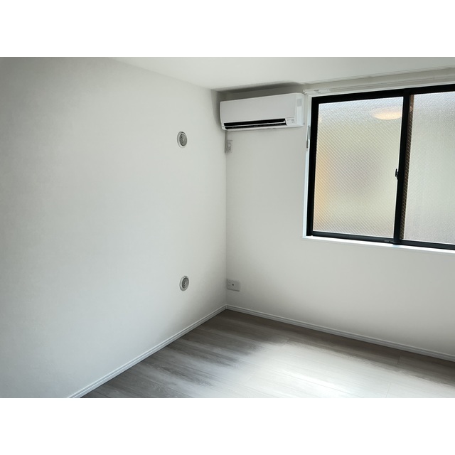 HALE伊勢原202号室 リビング