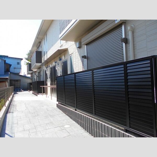 セレシェイラ弐番館 エントランス