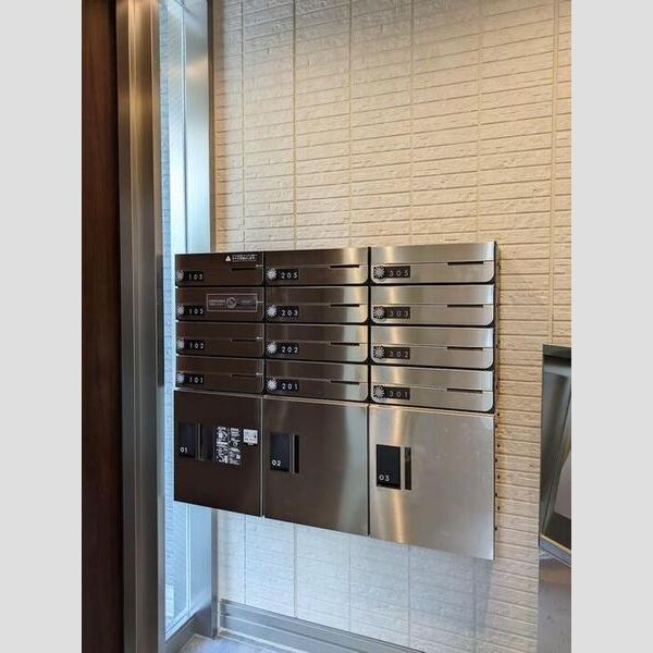 グレイスメゾン 集合ポスト