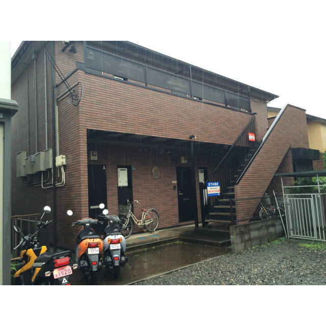 アンプルール ブワ 橋本 外観
