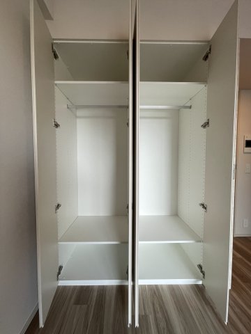 プライムメゾン千葉新町0302号室 収納