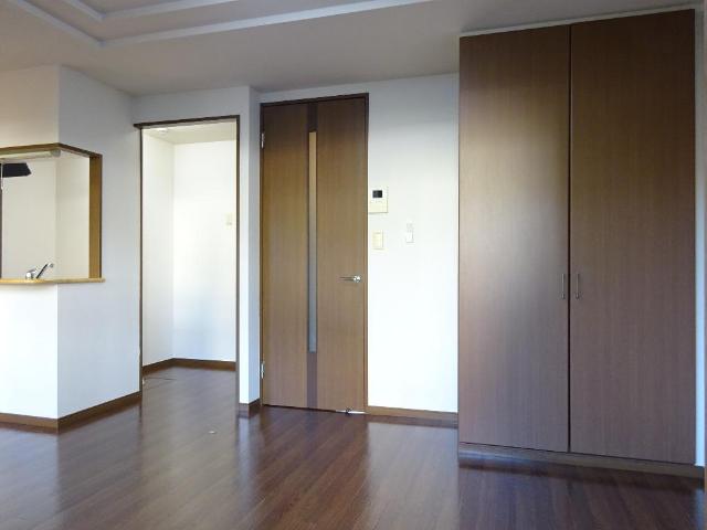 プレイス102号室 リビング