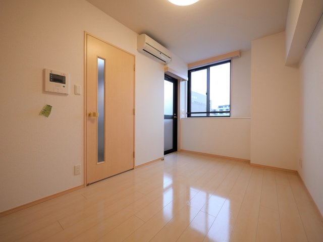 セジョリ横浜みなとみらい 内観