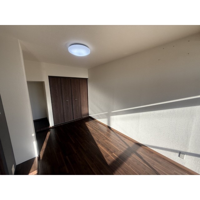 イイダコーポ 内観