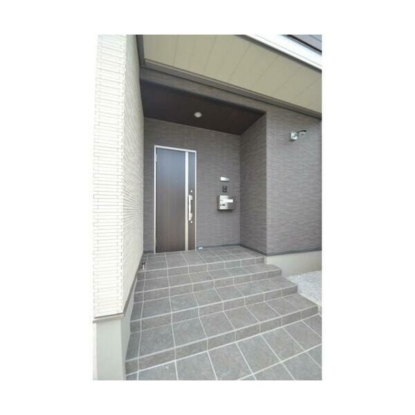 J　Court エントランス