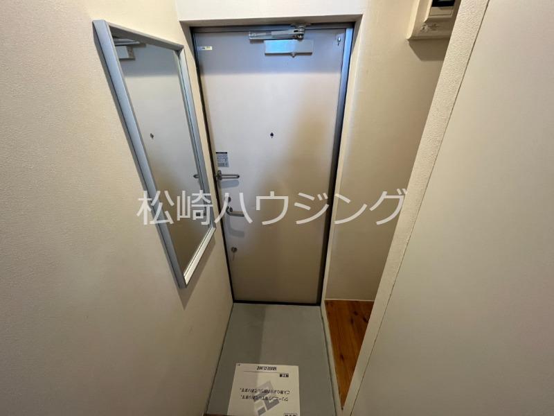 SMI RE STAY TOKYO　A1階 玄関
