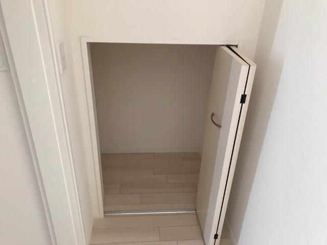 ルボワ　ｌｅ　ｂｏｉｓ105号室 収納