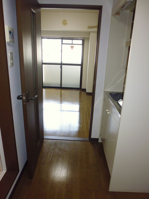 ロイヤルコート・オガワ0605号室 居室3