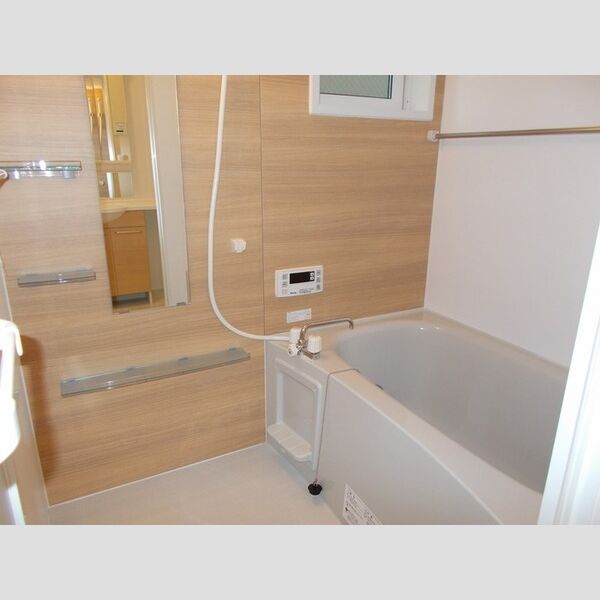 プランドール港南101号室 浴室換気乾燥機付ユニットバス