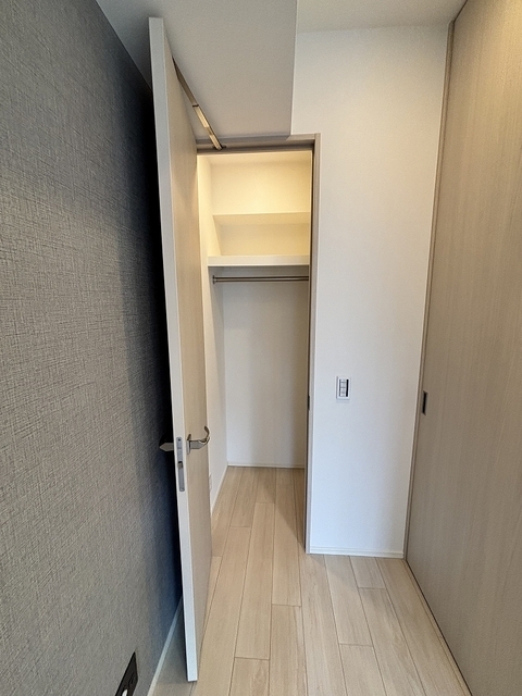 ザ・パークワンズ日本橋人形町403号室 洋室収納　2025年10月撮影