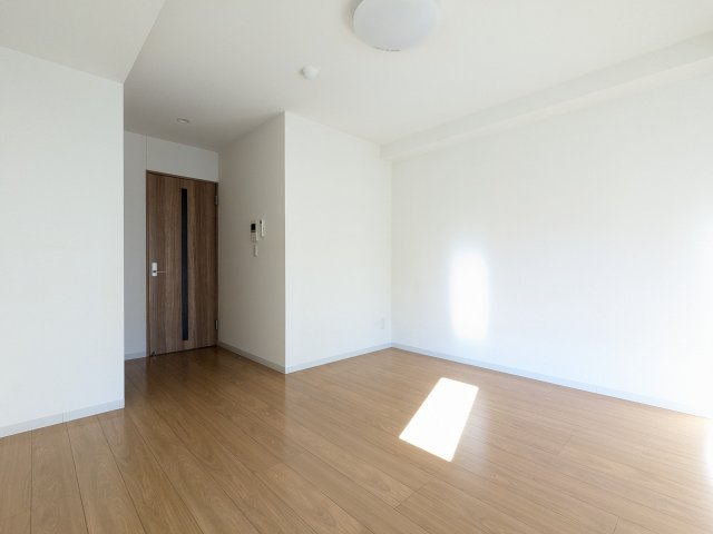 入谷さくらさくレジデンス リビング