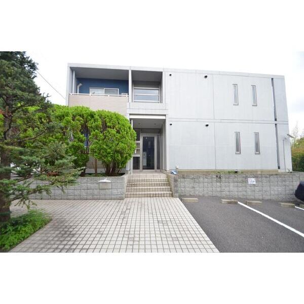 フォトン尾山台105号室 エントランス