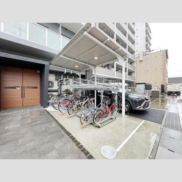 グレースクレスト八潮606号室 駐輪場