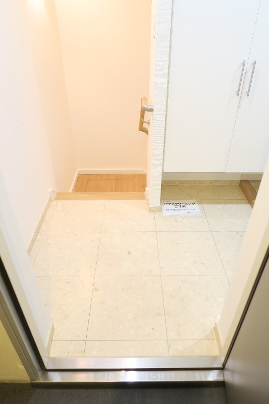 白金高輪レジデンス1階 玄関