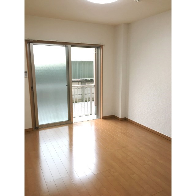 アンプルールフェール 東浅川 リビング