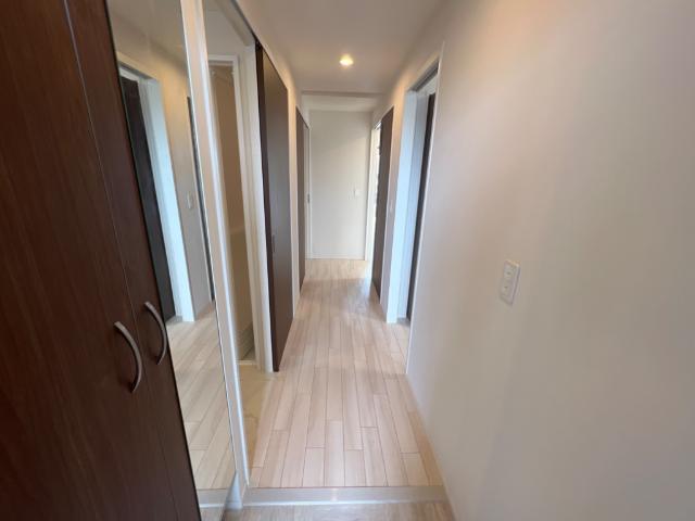 GUILD幕張（ギルドマクハリ）807号室 廊下