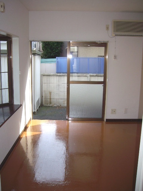 ライトブリッジ 内観