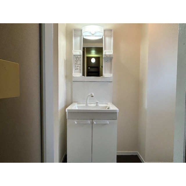 第2春実マンション 内観