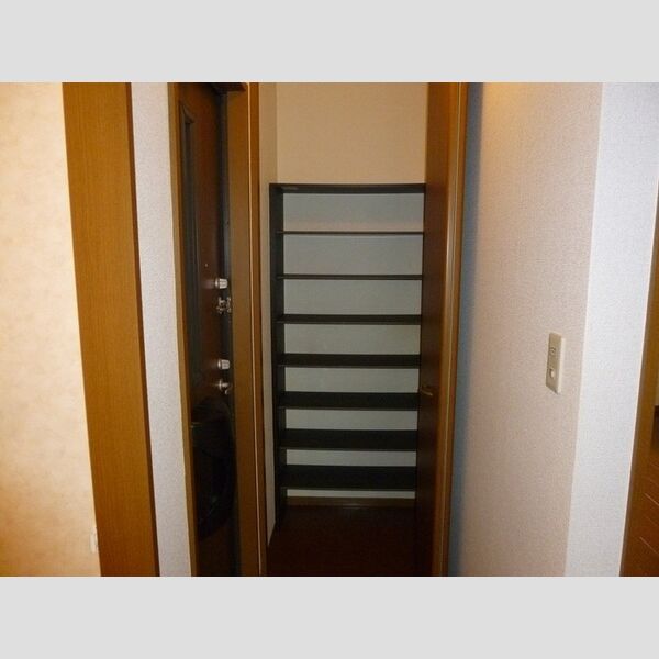 アバンダント妙典 シューズクローク