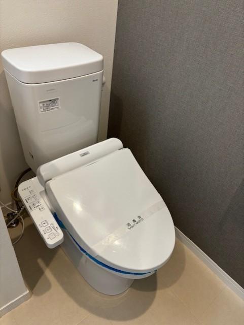 シャトレ生田緑地101号室 温水洗浄便座です♪