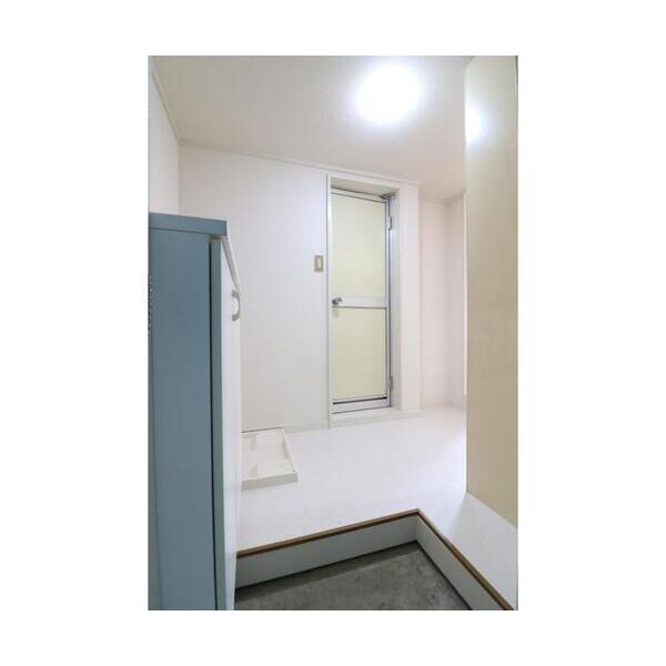 コスモ六実東 玄関