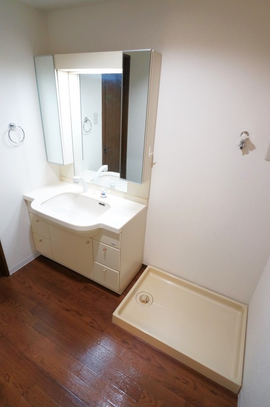 T’s garden横浜反町2階 洗面